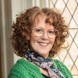 deborah_lee_flynn_250px